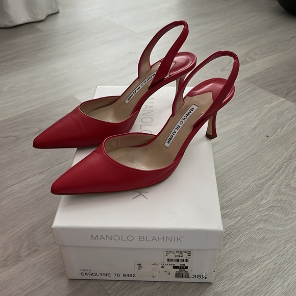 Manolo Blahnik Red Slingback Heels - Picture 2 of 4
